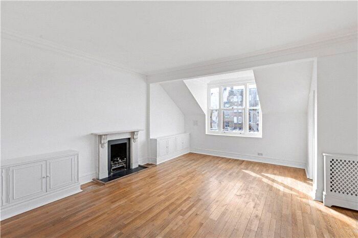 3 Bedroom Flat To Rent In Roland Gardens, South Kensington, London, SW7