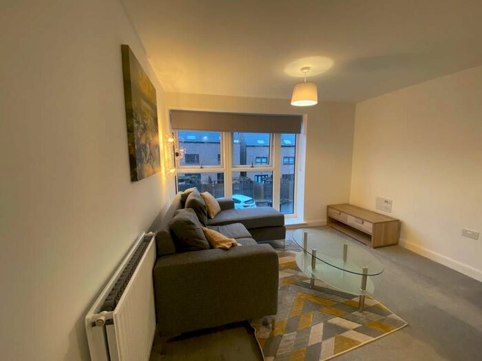 2 Bedroom Flat To Rent In Smithfield House, Belgrave Middleway, Birmingham, Birmingham, B5