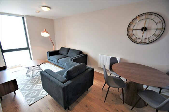 2 Bedroom Flat To Rent In Quay Central, Liverpool Waters, L3