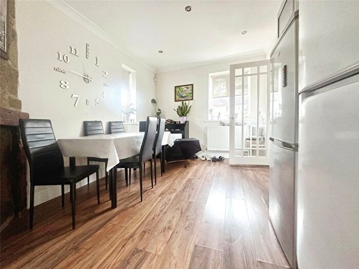 3 Bedroom Semi-Detached House To Rent In Middle Way, Watford, Hertfordshire, WD24