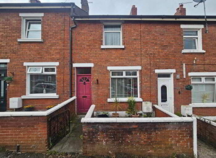 3 Bedroom Terrace House To Rent In Glenbank Place, Belfast, BT14