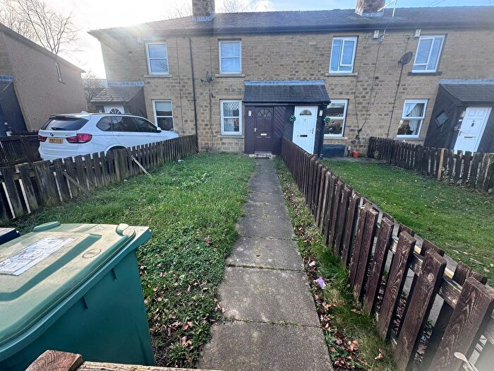 2 Bedroom Terraced House To Rent In Springbank Crescent, Huddersfield, HD2