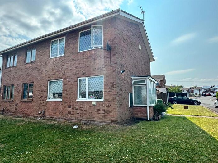 3 Bedroom Property To Rent In Westville Road, Walsall, WS2