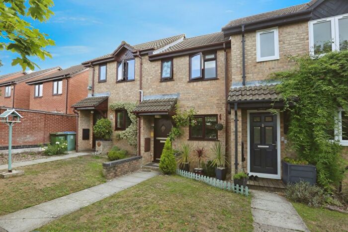2 Bedroom Terraced House For Sale In Albacore Avenue, Warsash, Southampton, Hampshire, SO31