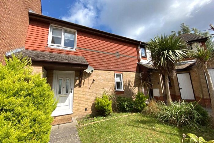 2 Bedroom Terraced House To Rent In Dundonald Close, Southampton, Hampshire, SO19