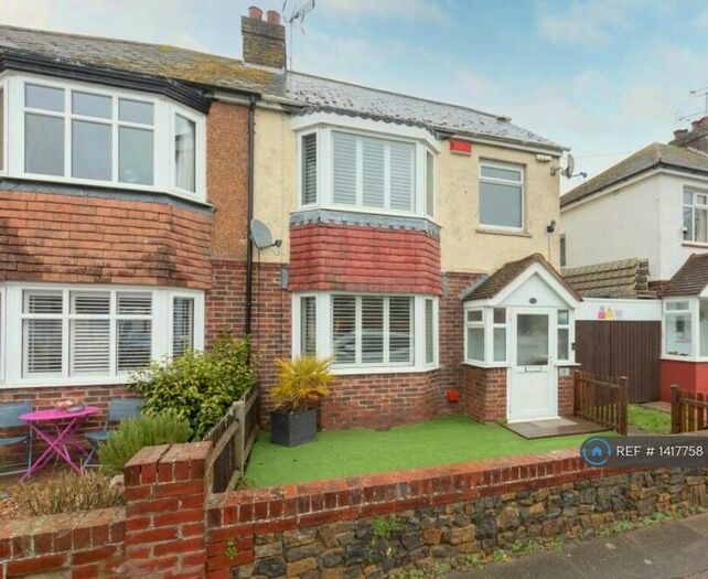 4 Bedroom Semi-Detached House To Rent In Kings Road, Birchington, CT7