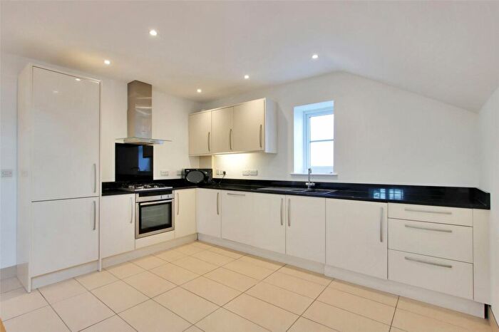 2 Bedroom Apartment For Sale In Ash Road, Hartley, Kent, DA3