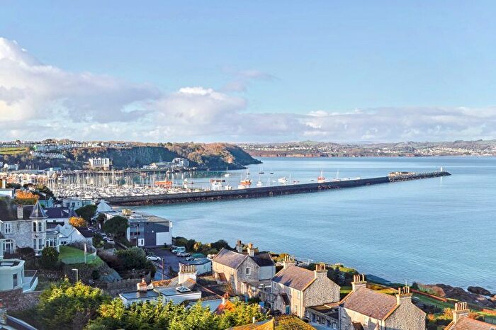 1 Bedroom Flat For Sale In Victoria Road, Brixham, TQ5