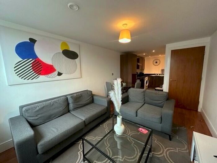 2 Bedroom Apartment To Rent In Mount Pleasant, Liverpool, L3