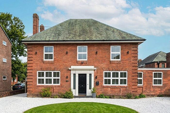 4 Bedroom Detached House To Rent In Golf Open - Shore Road, Ainsdale Village - Sleeps, PR8