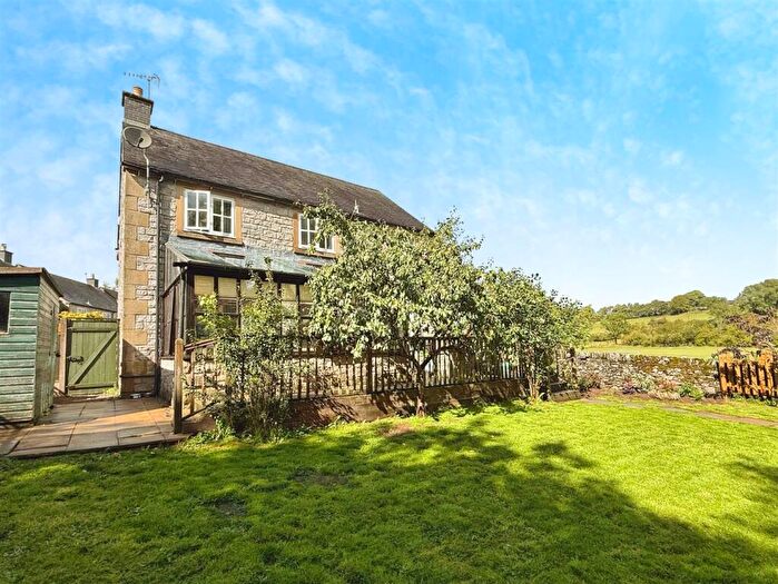 4 Bedroom Detached House For Sale In Manifold Close, Waterhouses, Staffordshire, ST10