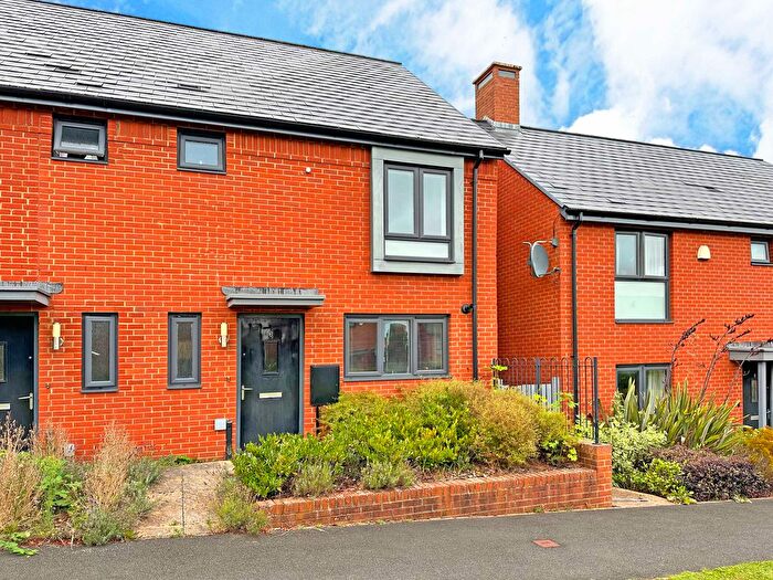 3 Bedroom Semi-Detached House To Rent In Milbury Farm Meadow, Exminster, Exeter, EX6