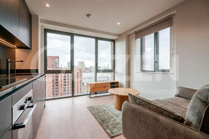 1 Bedroom Flat To Rent In Waterhouse Gardens, Dutton Street, Manchester, M3