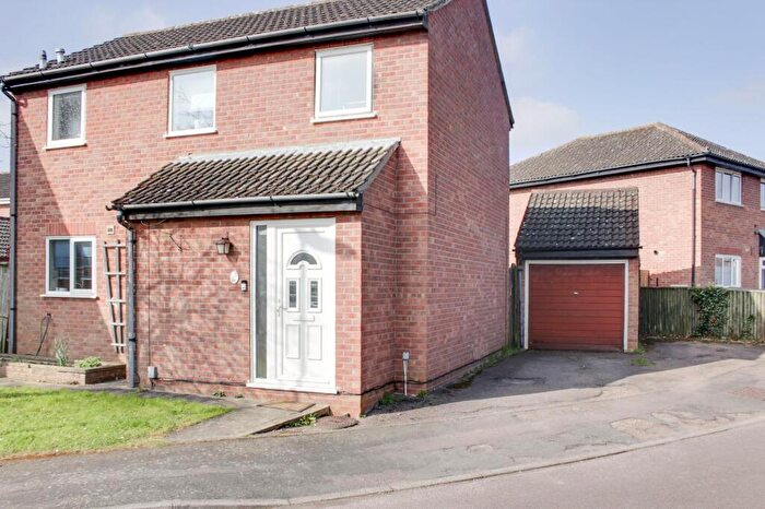 3 Bedroom Detached House To Rent In Byng Close, Eaton Socon, PE19