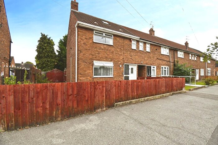 2 Bedroom End Of Terrace House For Sale In Annandale Road, Hull, HU9