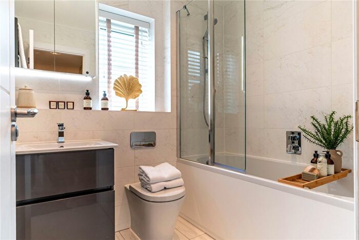 4 Bedroom Detached House For Sale In The Orchards, Fulbourn, Cambridge, Cambridgeshire, CB21
