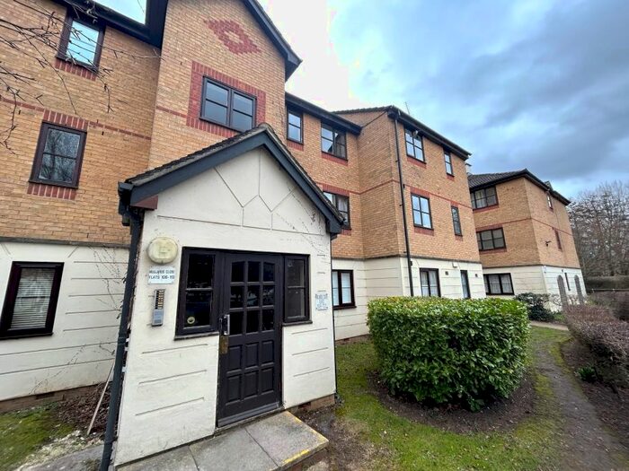 Studio To Rent In Mullards Close, Mitcham, CR4