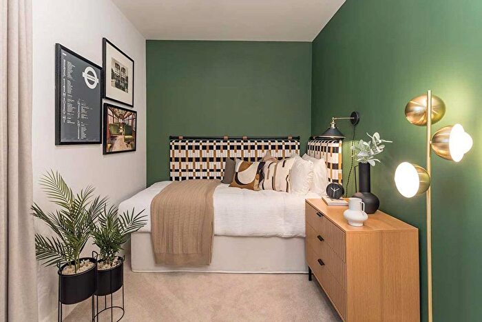 2 Bedroom Flat For Sale In "The Platform - Plot " At High Road, London, N12