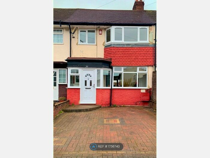 4 Bedroom Terraced House To Rent In Lytton Avenue, Enfield, EN3