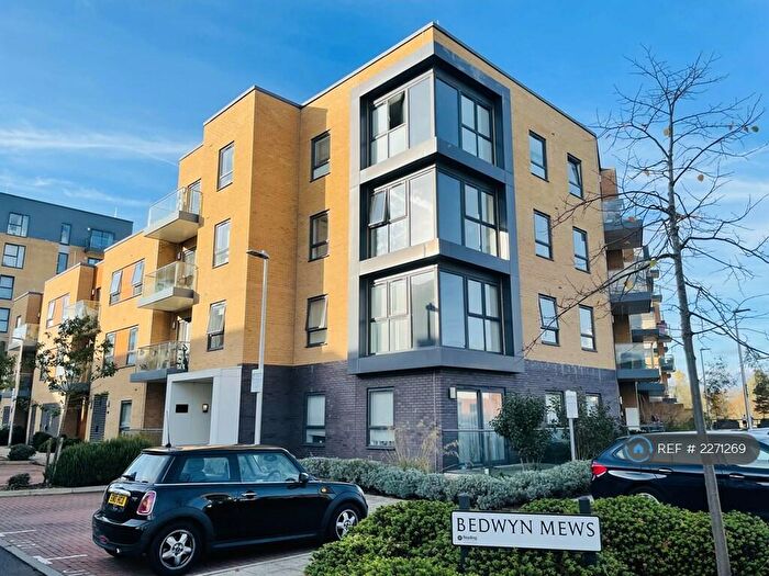 2 Bedroom Flat To Rent In Peregrine House, Reading, RG2