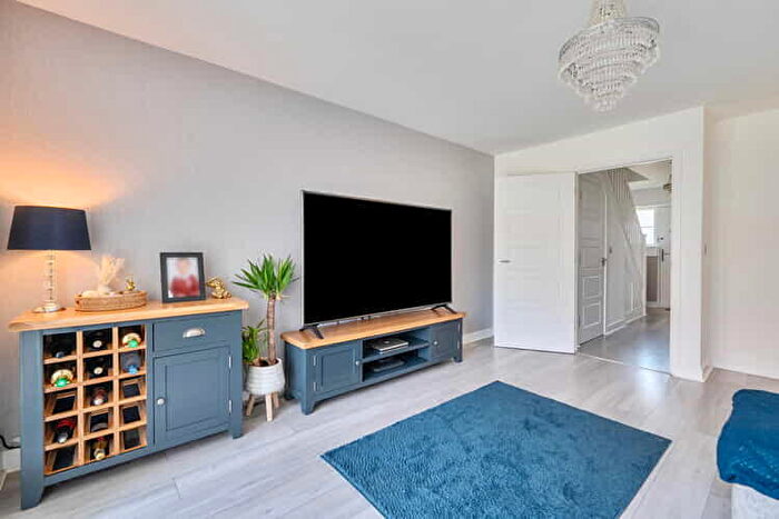 2 Bedroom Terraced House For Sale In Makin Drive, Sittingbourne, Kent, ME10