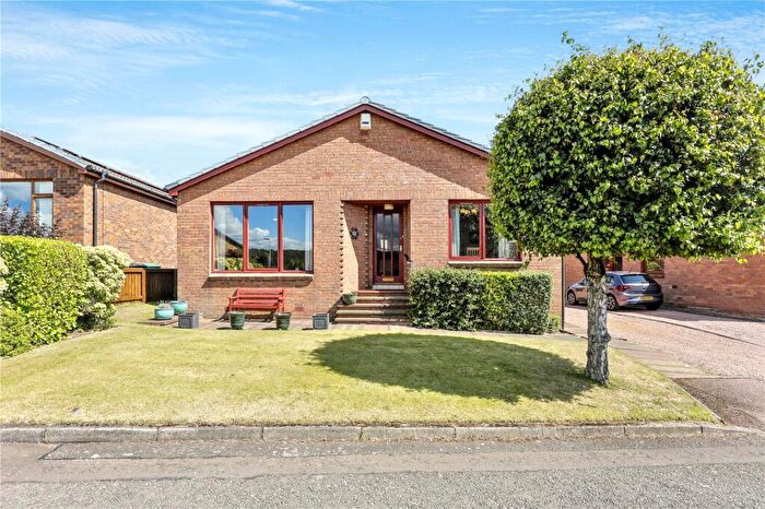 3 Bedroom Bungalow For Sale In Craigdimas Grove, Dalgety Bay, Dunfermline, Fife, KY11