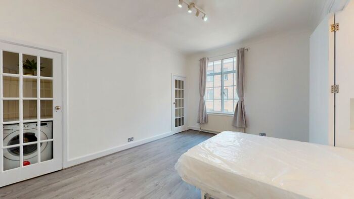Studio To Rent In Hallam Street, London, W1W