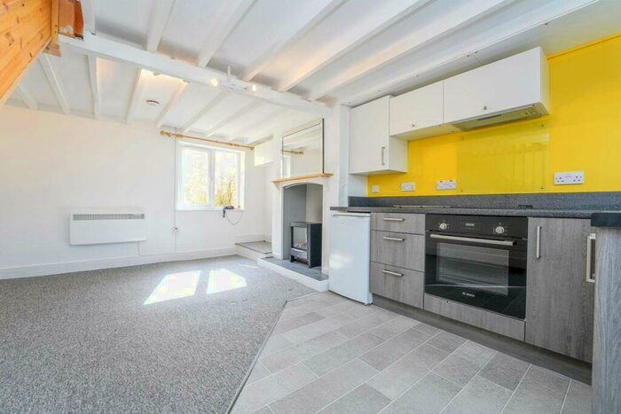 1 Bedroom Cottage To Rent In Priory Cottage, Longcot, Faringdon, SN7