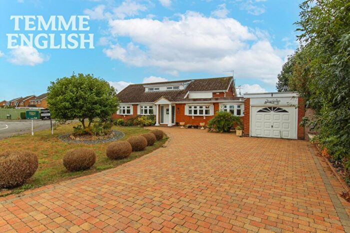 3 Bedroom Detached Bungalow For Sale In Warkton Lane, Barton Seagrave, NN15