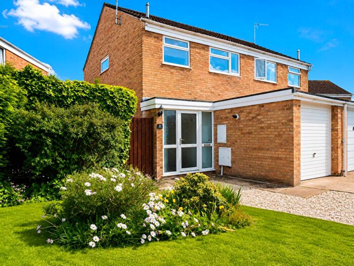 3 Bedroom Semi-Detached House To Rent In The Sandfield, Northway, Tewkesbury, GL20