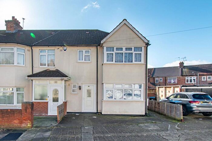 3 Bedroom Terraced House To Rent In Central Road, Sudbury, Wembley, HA0