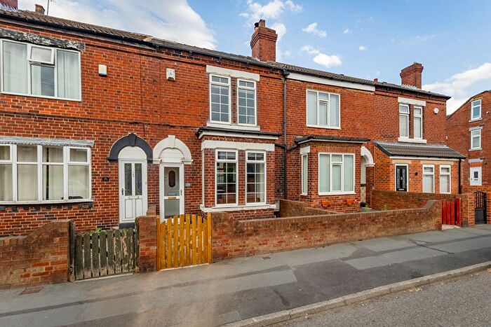 2 Bedroom Terraced House For Sale In Featherstone Lane, Featherstone, WF7