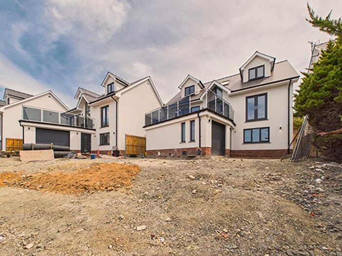 5 Bedroom Detached House For Sale In Dolphin Court, New Quay, SA45