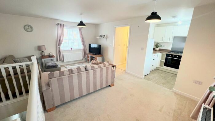2 Bedroom Apartment To Rent In Lawson Road, Bolsover, Chesterfield, S44
