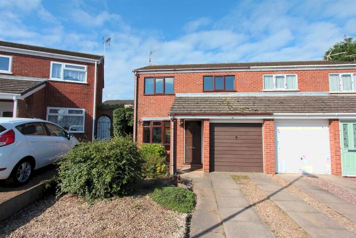 3 Bedroom Semi-Detached House To Rent In Northleigh Way, Earl Shilton, Leicestershire, LE9