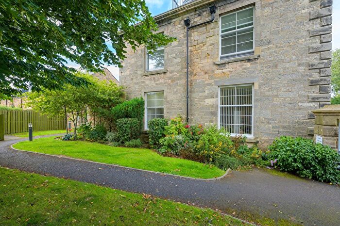 2 Bedroom Flat For Sale In Walter Lumsden Court, Cupar, KY15
