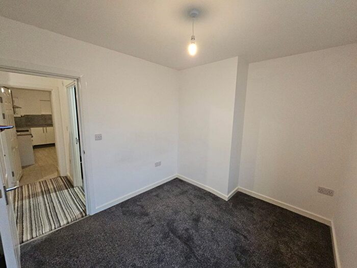 1 Bedroom Flat To Rent In Coatsworth Road, Gateshead, NE8