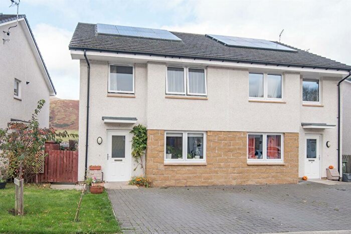 4 Bedroom Semi-Detached House For Sale In Dunmoss View, Coalsnaughton, Tillicoultry, FK13