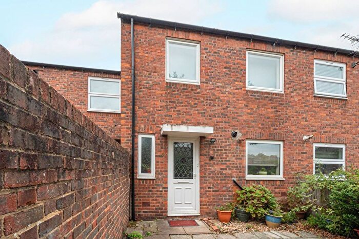 3 Bedroom Property To Rent In Ewart Road, Forest Hill, London, SE23