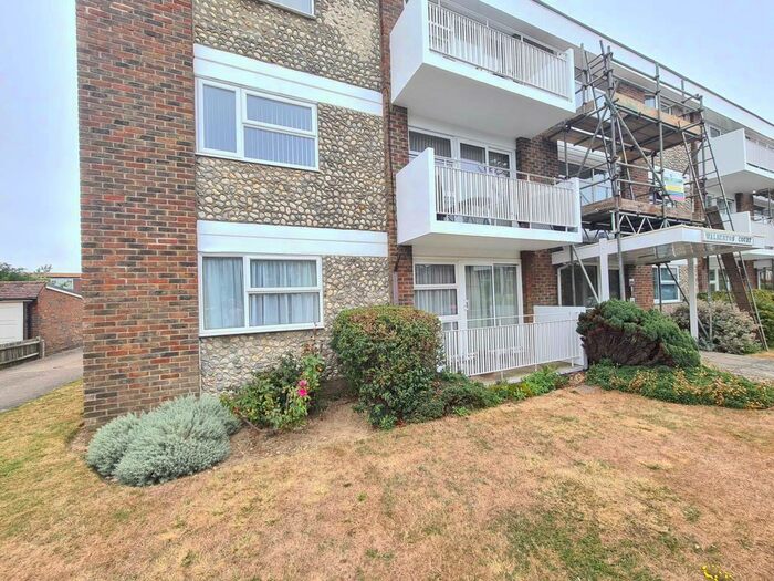 2 Bedroom Flat To Rent In Latimer Road, Worthing, BN11