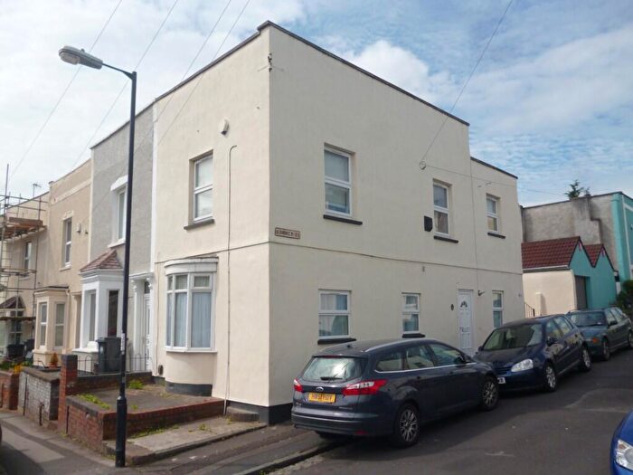 2 Bedroom Apartment To Rent In Southville, Merrywood Close, BS3
