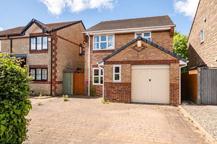 3 Bedroom Detached House For Sale In Eastwood Close, Frome, BA11