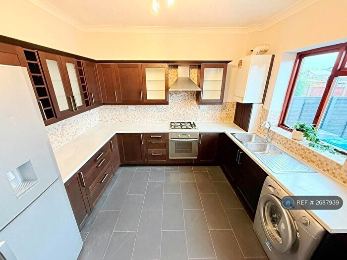 2 Bedroom Terraced House To Rent In Foxdenton Lane, Chadderton, Oldham, OL9