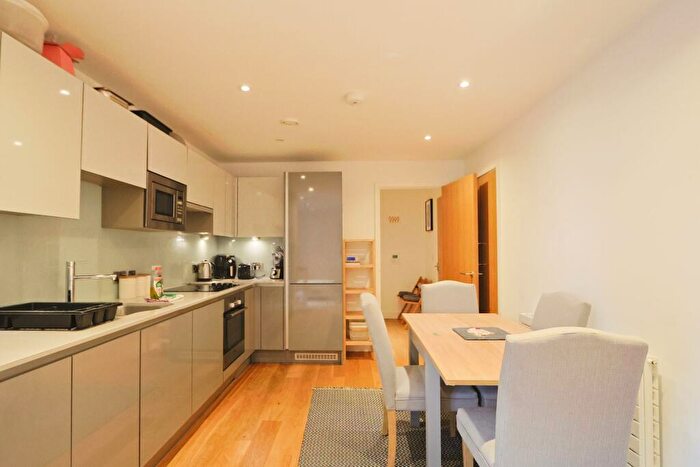 2 Bedroom Flat To Rent In Anchorage, Gaol Ferry Steps, Bristol, BS1