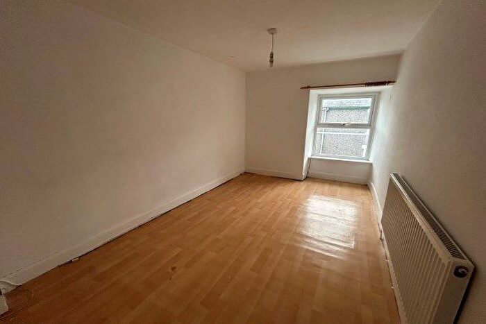 5 Bedroom Terraced House To Rent In Stryd Fawr, Pwllheli, LL53