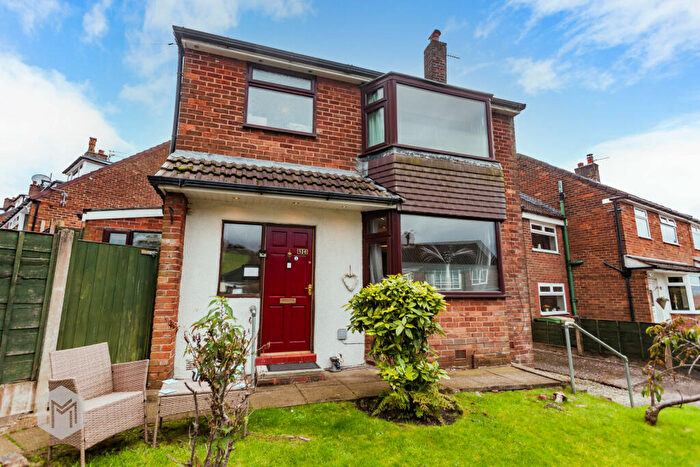 3 Bedroom Detached House For Sale In Bramhall Avenue, Harwood, Bolton, BL2