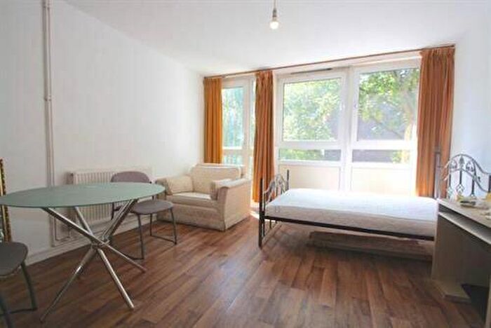 4 Bedroom Flat To Rent In Stanhope Street, NW1