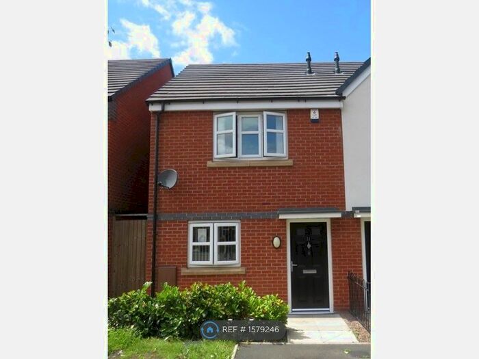 2 Bedroom Semi-Detached House To Rent In Shearwater Road, Walsall, WS3
