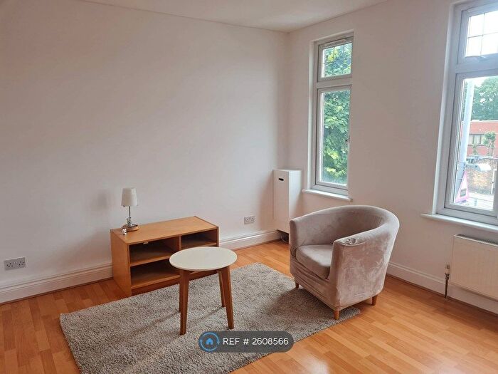 1 Bedroom Flat To Rent In Hillcroft House, London, E4