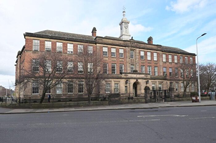 2 Bedroom Flat For Sale In Flat Duke Street, Leith, Edinburgh, EH6